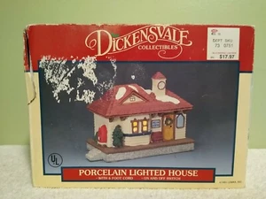 Dickensvale Weston Train Station Christmas Village Building Lemax 1991 - Picture 1 of 6