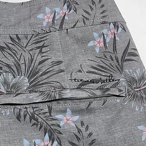 Travis Mathew Board Shorts 30 Western Way Gray Heather Sleet Floral 1MY364 $90 - Picture 1 of 12