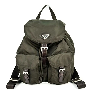 Mochila PRADA náilon cáqui autêntica X03-0166 - Imagem 1 de 4