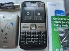 Nokia E5-00 - Schwarzes (entsperrtes) Smartphone
