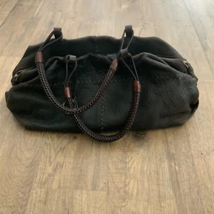 BORSA A MANO GEORGIO ARMANI IN PELLE MARRONE con DUE MANICI - MISURA GRANDE - MADE IN ITALY - Foto 1 di 14