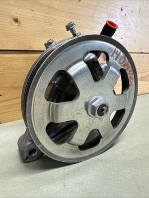 2011-2017 年本田 Odyssey 动力转向泵 二手 — 第 1/4 张图片