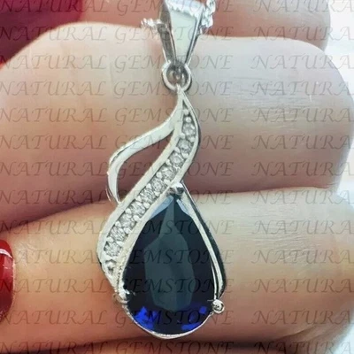 Colgante de diamantes y zafiros naturales talla pera de 5,30 quilates enchapado en oro blanco de 18 quilates Foto 1 de 4