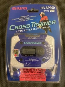 Aiwa Cross Trainer HS-SP300, Reproductor de Cassette de Cinta AM/FM Portátil, NUEVO Sellado - Imagen 1 de 2