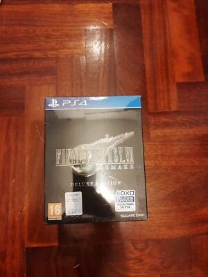 FINAL FANTASY VII 7 REMAKE DELUXE EDITION PS4 PAL Con Italiano - Immagine 1 di 2