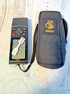 Garmin GPS 12 Map Handheld personal Navigator - Picture 1 of 4