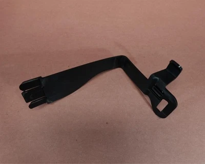 2009-2022 Harley Davidson железа 883 XL883N пластиковый поддержки аккумулятор ремень - Изображение 1 из 4