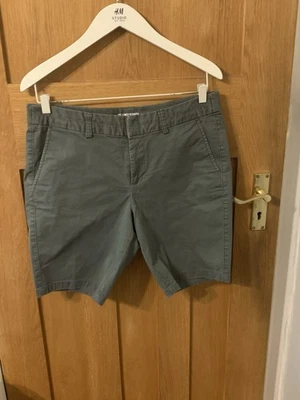 Gap Khaki Bermuda Chino Shorts Size 12 - Image 1 of 4