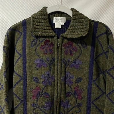 Cardigã suéter pequeno Cherry Lewis England feminino lã verde floral malha zíper - Imagem 1 de 4