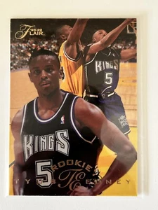 1995-96 Fleer Flair - TYUS EDNEY - RC ROOKIE #204 - Sacramento Kings - Bild 1 von 2