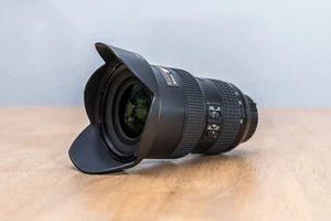 Nikon Nikkor Lens 16-35mm f4/G ED VR AF-S - Zoom Lens - Wide Angle - Picture 1 of 6