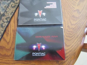2000 Pontiac Grand Am Owner's Manual and Case - Bild 1 von 5