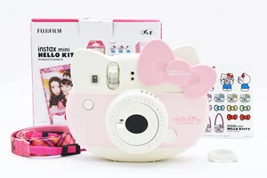 [Top MINT] Fujifilm Instax Mini Hello Kitty Instant Camera Kit Cheki PINK JAPAN - Picture 1 of 24