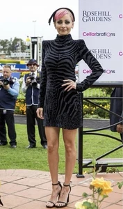 Balmain Samtkleid mit Zebra-Print - Bild 1 von 14