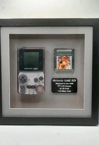 Nintendo Gameboy Color und Worms Armagedon Spiel im Rahmen montiert. funktionstüchtig. - Bild 1 von 8