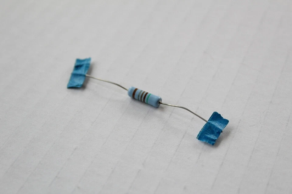Agilent 0757-1000 Fixed Film Resistor 51.1 Ohms Pack of 3 - Image 1 of 1