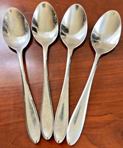 Hampton Silversmiths Stainless Steel Flatware Dinner Spoons 8" Set of 4 - Picture 1 of 5