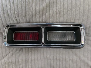 OEM 1968 CHEVY CAMARO LEFT DRIVER SIDE TAIL LIGHT 5959943 LH B20-2 - Picture 1 of 6