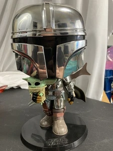 Funko Pop Star Wars Mandalorian with The Child #380 Jumbo 10" Vinyl Bobble-Head - Bild 1 von 6