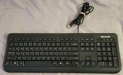 Microsoft Wired Keyboard 400 1576 X823077-007 - Image 1 of 3