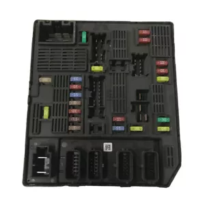 MÓDULO DE CONTROL RENAULT SCENIC MK3 INTERRUPTOR CAJA DE FUSIBLES BCM USM 284B69009R - Imagen 1 de 6