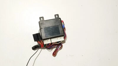 Volkswagen Golf 1992 Other computers 97ra0103516, 97ra-0103516 #1244136-67 — 第 1/3 张图片