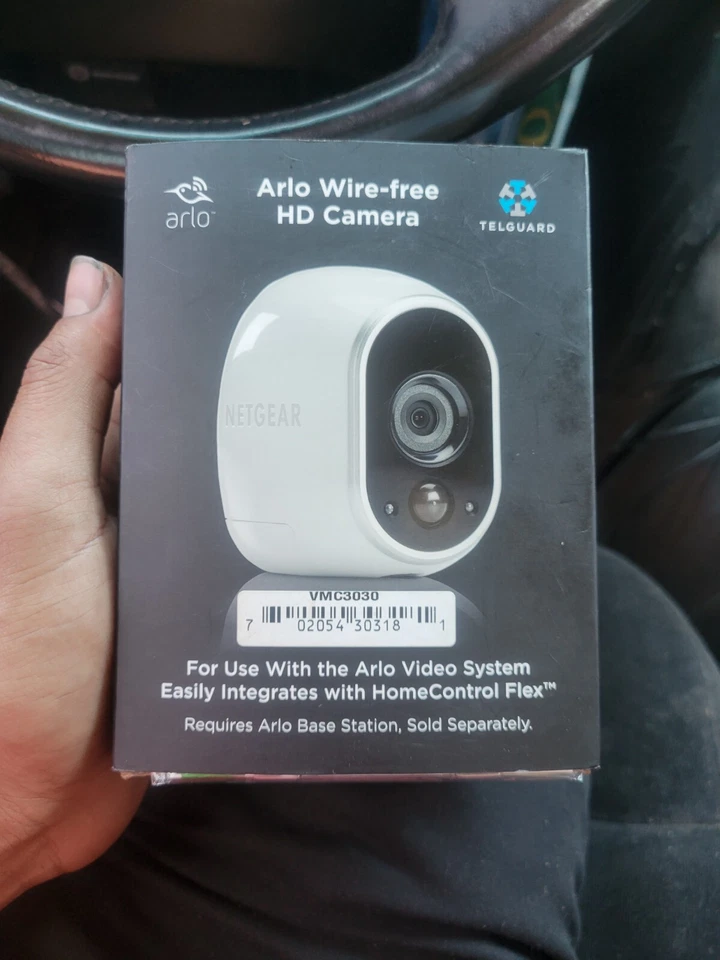 Netgear Arlo VMC3030-111 pass HD Wireless Camera w/ Battery new open box  B10 - Image 1 of 4