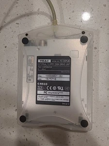 TEAC FD-05PUB 1.44MB 3.5" External USB Floppy Disk Drive-PC/Mac - Photo 1/3
