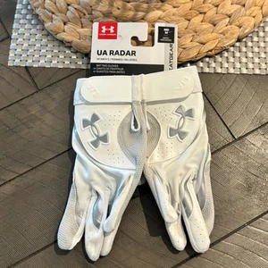 Under Armour Women’s White Batting Gloves Size Medium - Picture 1 of 3