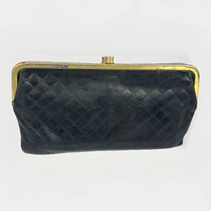 Vtg Hobo International Embossed Black Leather Clutch Purse / Wallet Krisslock - Picture 1 of 5