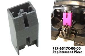 YAMAHA OEM Lid Lock 2006-2008 FX-HO Cruiser WaveRunner Hood Lock F1X-6517C-00-00 - Foto 1 di 9