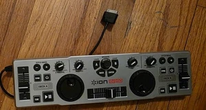 ION IDJ2Go for iPod iPhone iPad 30 Pin Portable Mixer - Photo 1 sur 4