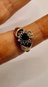 Solid 9ct Yellow Gold Irish Claddagh Ring Jewellery Size:K Gift - Picture 1 of 5
