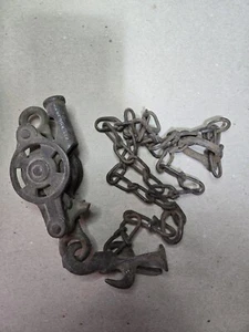Antique Pulley Come Along Hoist Ratchet/Lock Barn Farm Chain Ranch Primitive - Picture 1 of 7