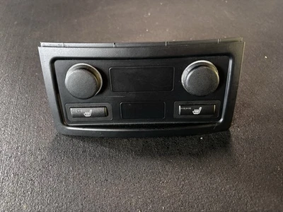 BMW M5 E60 2005-2010 encendedor trasero asiento interruptor térmico botón OEM Foto 1 de 4