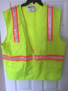HI-VIS Green Safety Vest with 4 Front Pocket 2xL - Picture 1 of 3