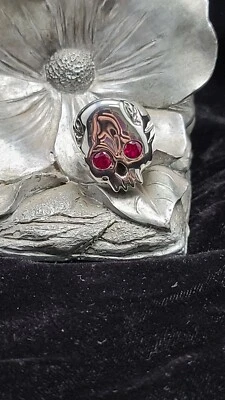 Sterling Silver 925 Signet ring,heavy skul ring, red eyes,size 10.5, skull ring  - Image 1 of 4