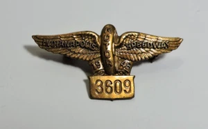 Indy 500 Bronze Pit Badge 1948 - Bild 1 von 3