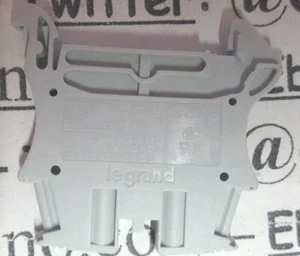 LEGRAND 371 800v 35 0081 II 1 or 2 G or D 600v 22-12 awg - Picture 1 of 2