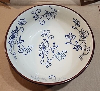 Tazón de sopa de cereal de encaje floral azul Temptations Temp-tations de Tara de 6,5" de diámetro Foto 1 de 3