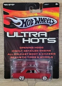 Hot Wheels Ultra Hots '65 Pontiac GTO Opening Hood Real Riders - Picture 1 of 2