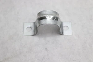 Jones Stephens Pipe Strap Galvanized 3/4" H13-075 - Picture 1 of 3