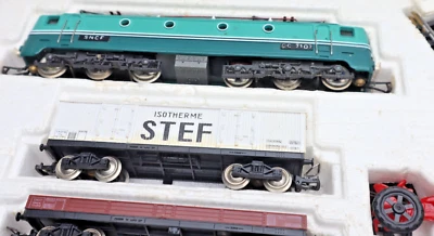 UN      COFFRET     COMPLET     JOUEF    HO - Photo 1/4