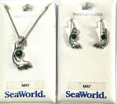 Nuevo con etiquetas Juego de pendientes collar de delfines Sea World chapado en rodio piedra natal de mayo esmeralda Foto 1 de 4