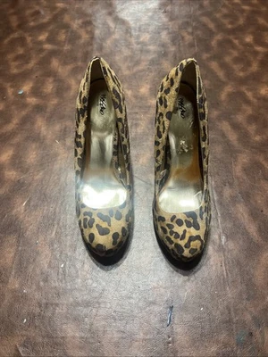 Zapatos de salón Mossimo para mujer color tostado/marrón con estampado de leopardo ~ talla 7,5 Foto 1 de 4