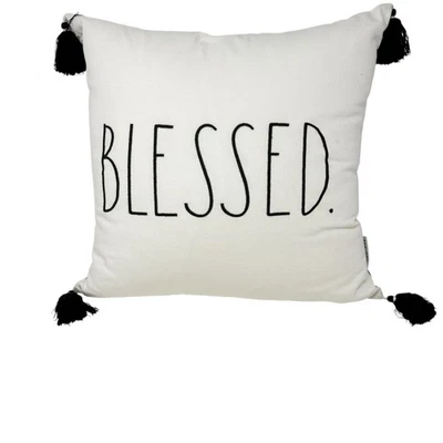Almohada borla a cuadros blanca negra Rae Dunn “BENDITA” 20x20 decoración de granja Foto 1 de 4