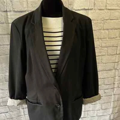 Blazer Merona negro con detalle de manga forrada Foto 1 de 4