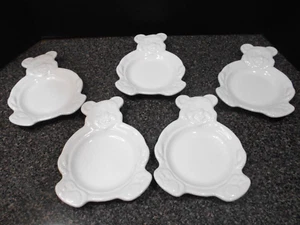 Set of 5 Pfaltzgraff Heritage White Bear Snack or Child Plates USA Made 8 1/2" - Picture 1 of 3
