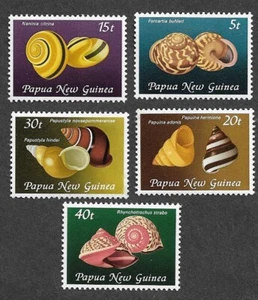 Papua New Guinea Shells set Nature marine life mnh - Picture 1 of 1