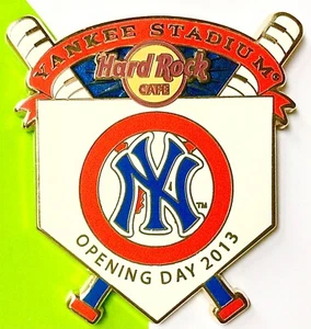 2013 Hard Rock Cafe Yankee Stadium Nueva York día de apertura MLB BÉISBOL PIN LE - Imagen 1 de 1